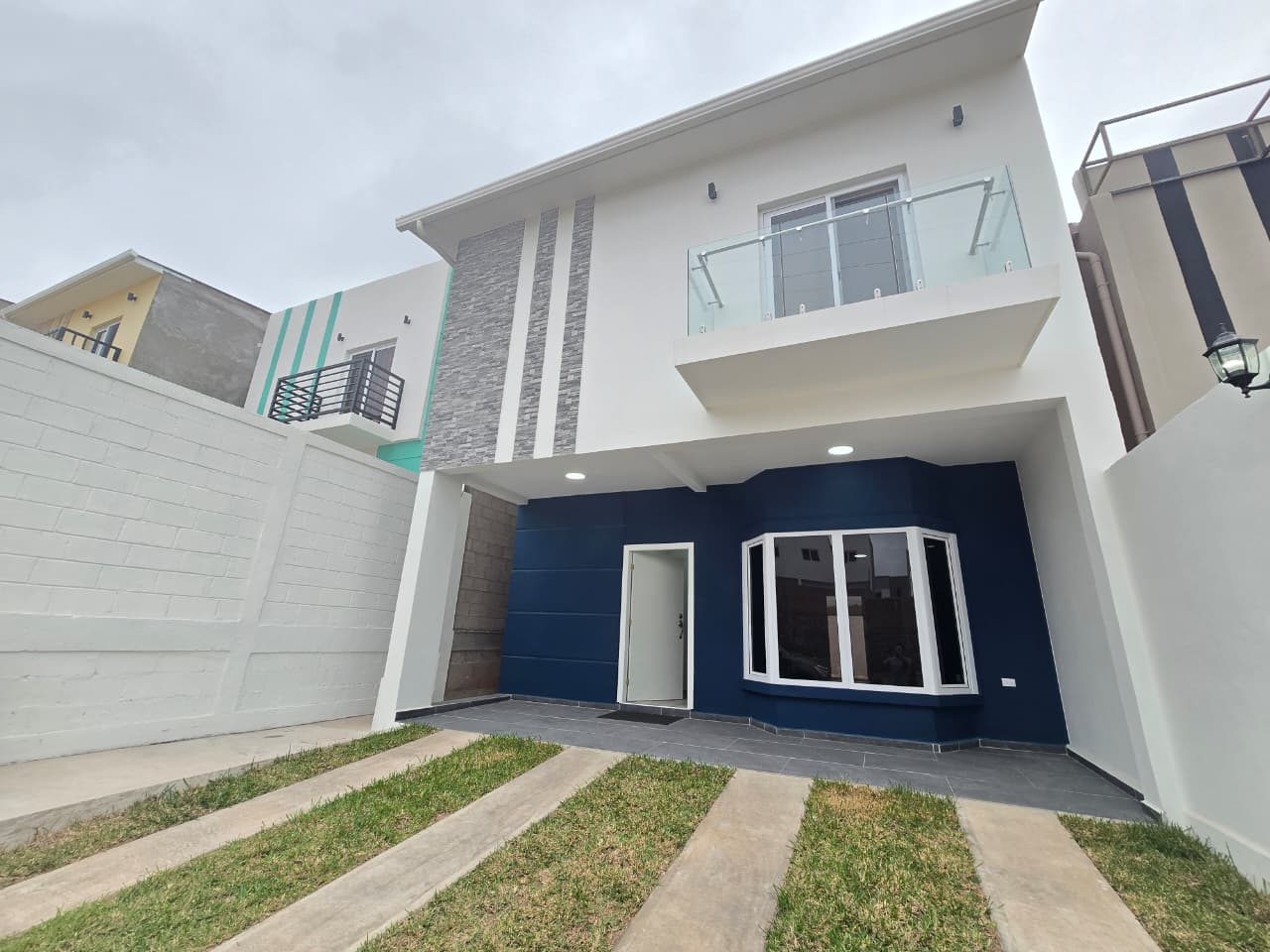 Casa en Residencial Venecia